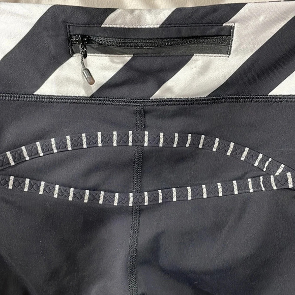 Lululemon Crop Legging Mesh Knee Black with White Striped Details 6 - Picture 8 of 16